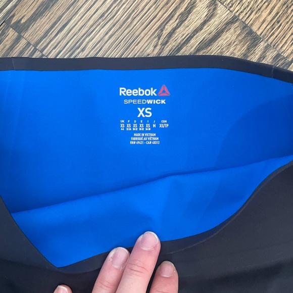 BNWT Reebok high rise training pants - Picture 3 of 3